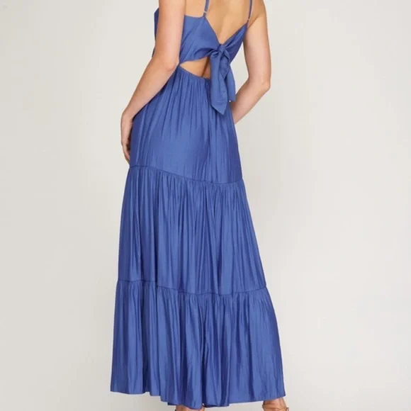 Boho Blue Tiered Open Back Maxi Dress - Picture 5 of 5